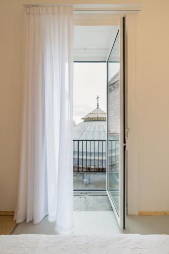 Cupola Reale — 4-Star Luxury Hotel in Naples, Italy