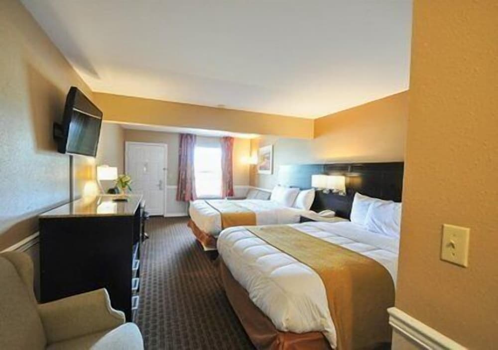 Econo Lodge Princess Anne - photo 8