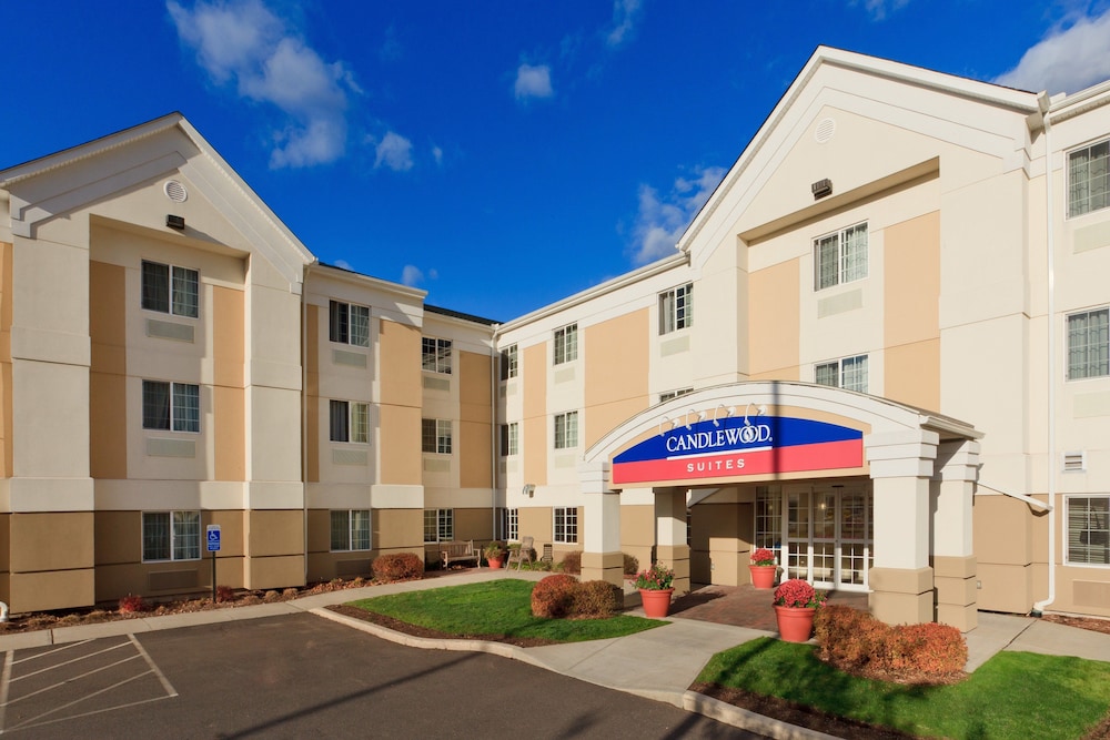 Candlewood Suites Windsor Locks Bradley Arpt by IHG - photo 20