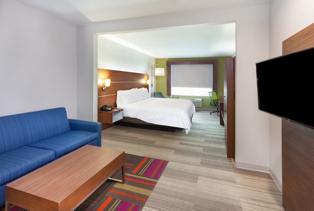 Holiday Inn Express Hotel & Suites Orange an IHG Hotel - photo 3