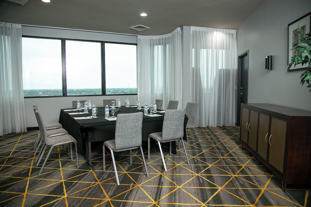 Holiday Inn New Orleans West Bank Tower by IHG - photo 76
