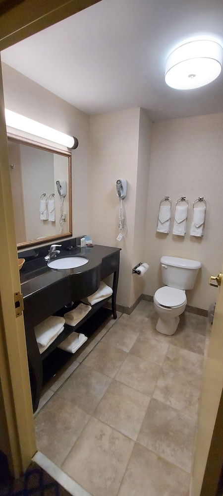 Hampton Inn Clearfield - photo 11
