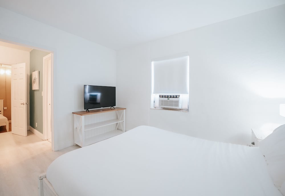 PRAIA Hotel Hollywood - photo 16
