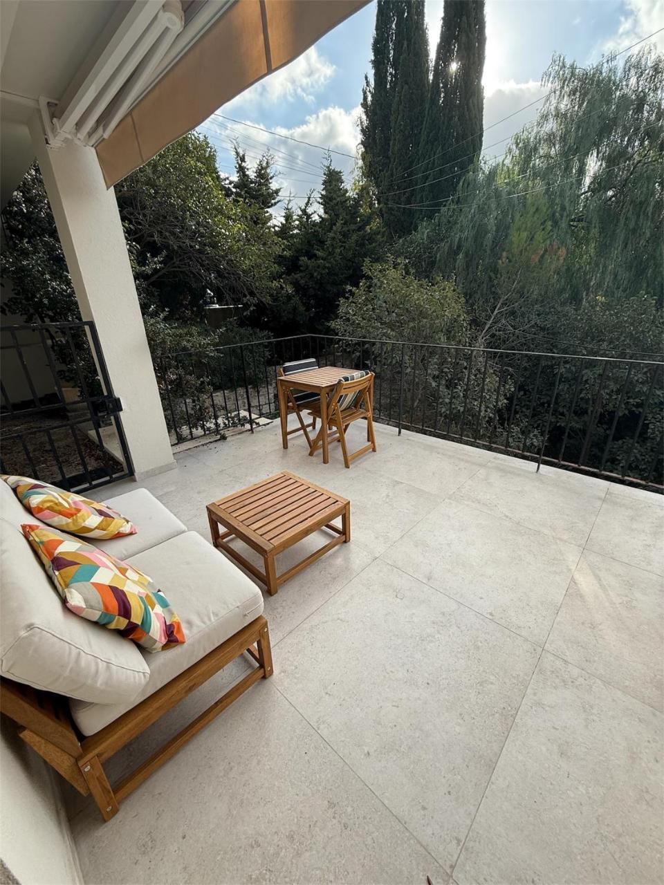Nid Douillet a Cassis - carbon neutral hotel in Cassis