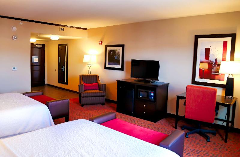 Hampton Inn Lewiston Auburn - photo 64