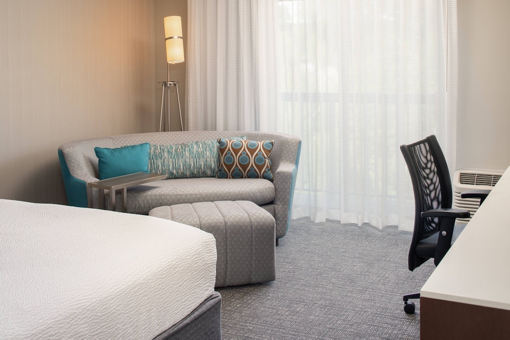 Courtyard by Marriott Seattle Sea Tac Area - photo 4