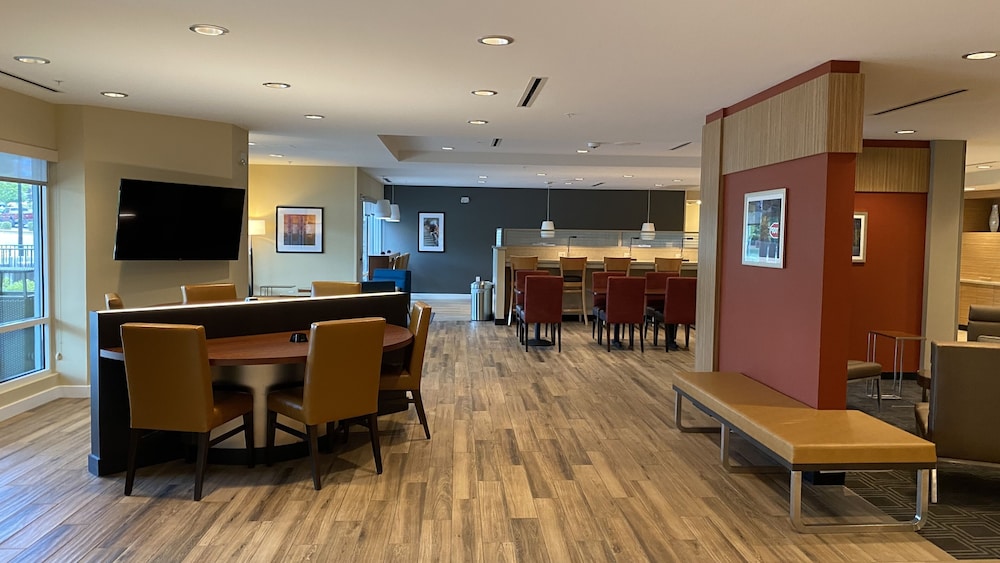 TownePlace Suites Columbia West Lexington - photo 3