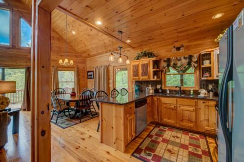Wolf Mountain Hideaway - photo 8