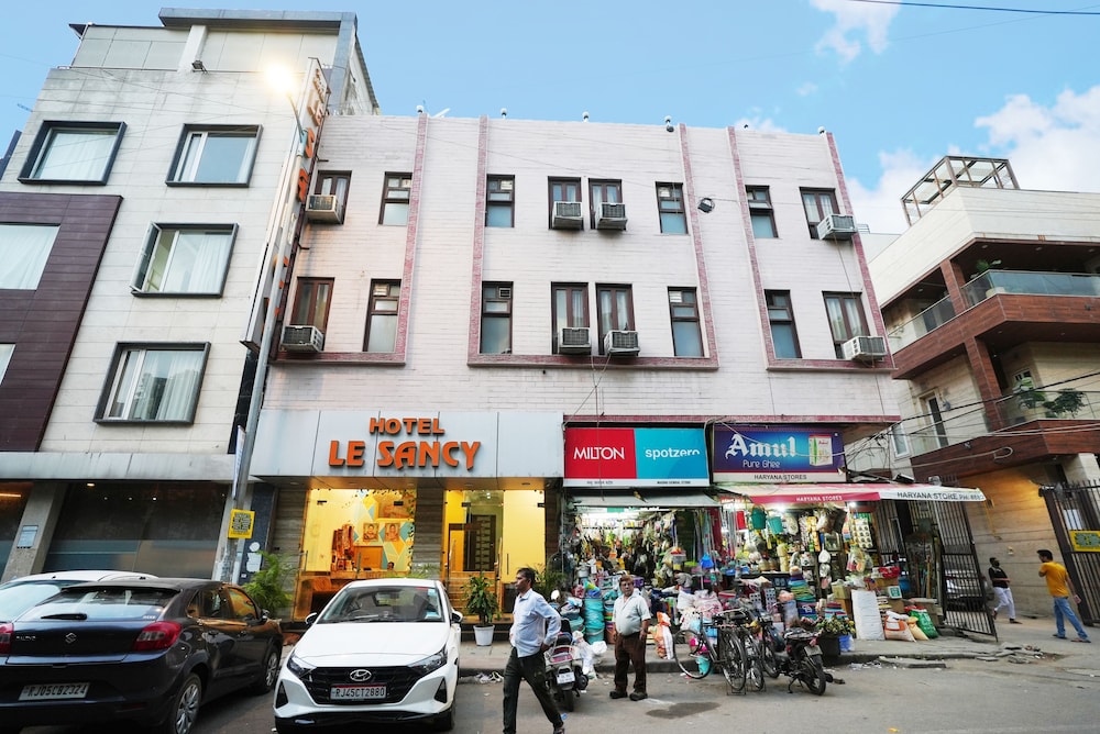 Hotel Le Sancy - last minute hotel in New Delhi