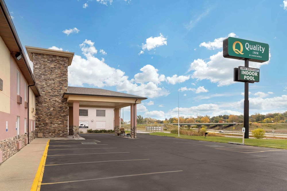 Quality Inn Newton at I 80 - featured photo