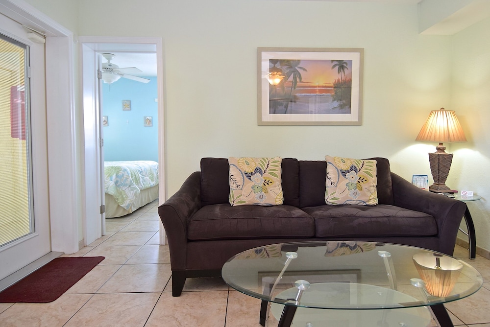 A Beach Retreat - photo 92