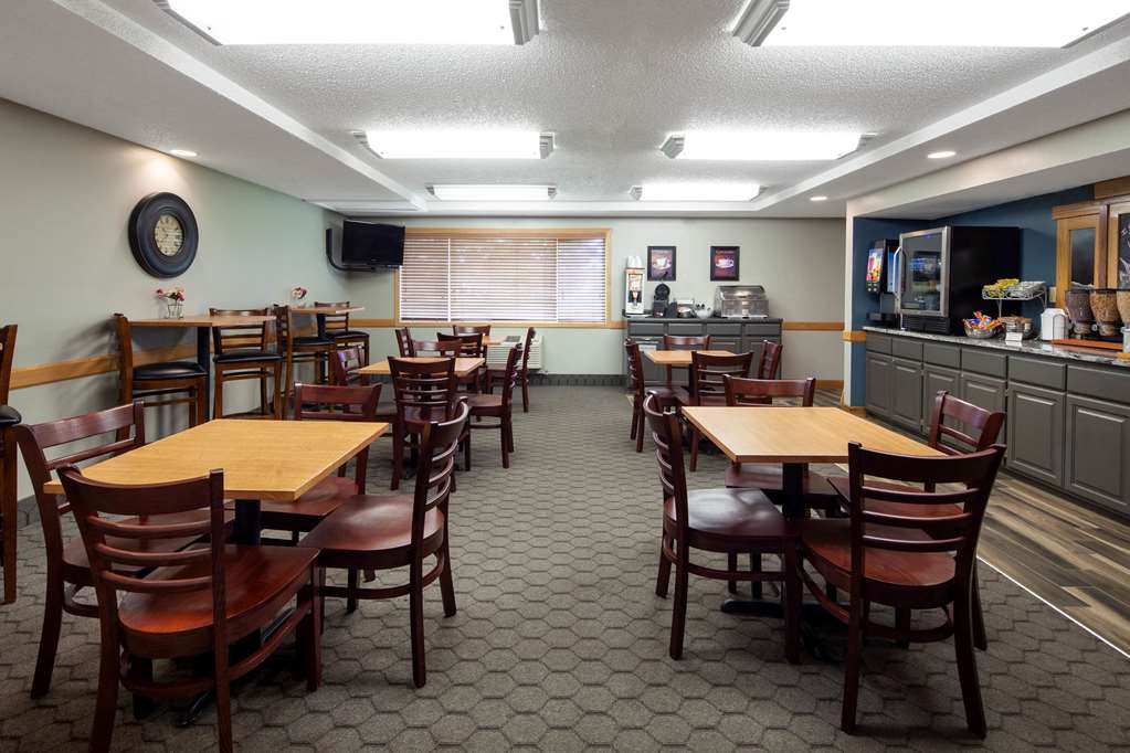 AmericInn by Wyndham Northfield - photo 28