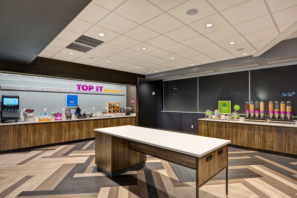 Tru By Hilton Syracuse North Airport Area - photo 36
