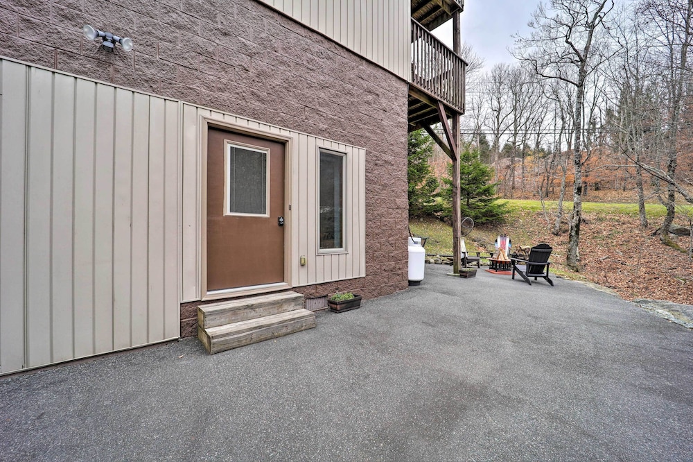 Steps to Beech Mountain Resort: Cozy Getaway - photo 15