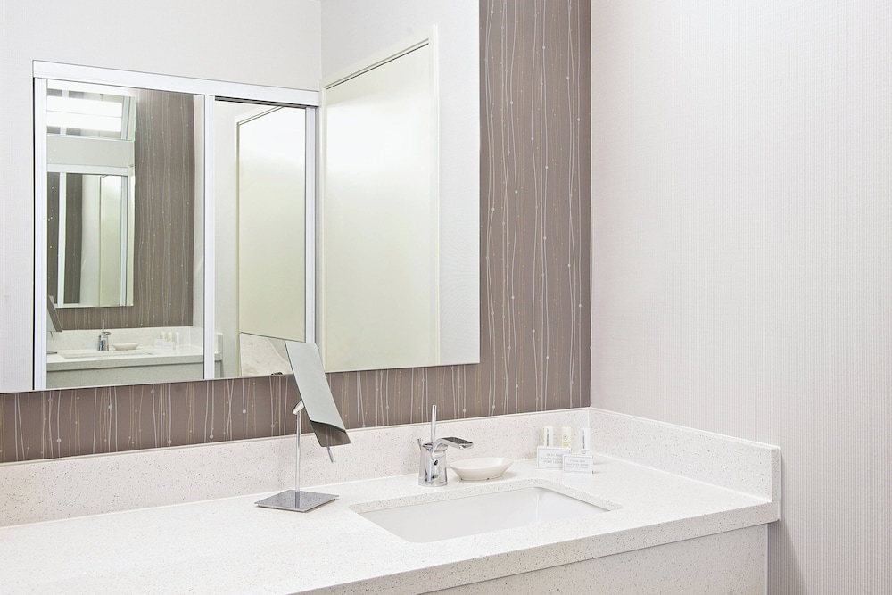 Courtyard by Marriott Palm Desert - photo 14
