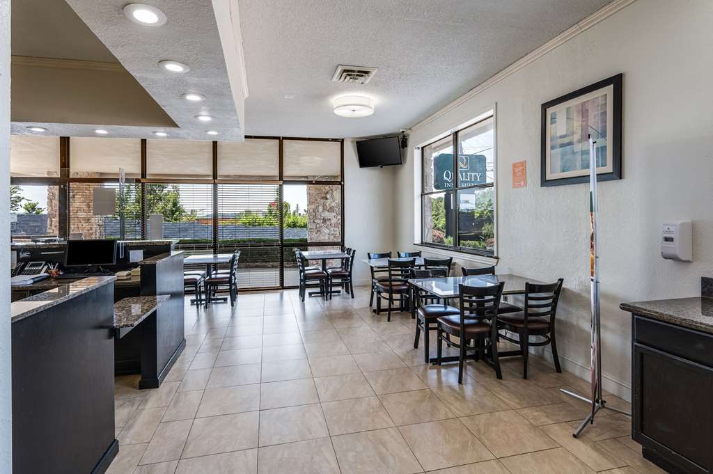 Quality Inn & Suites Hot Springs Lake Hamilton - photo 28