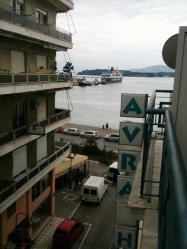 Hotel Avra — hotel in Volos