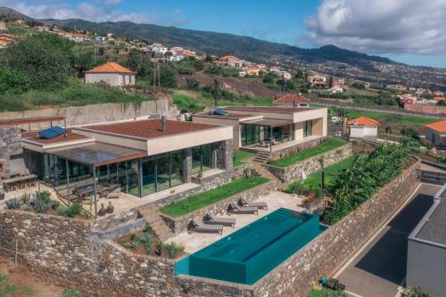 The Rock Villas — 4-Star Luxury Hotel in Estreito Da Calheta, Portugal