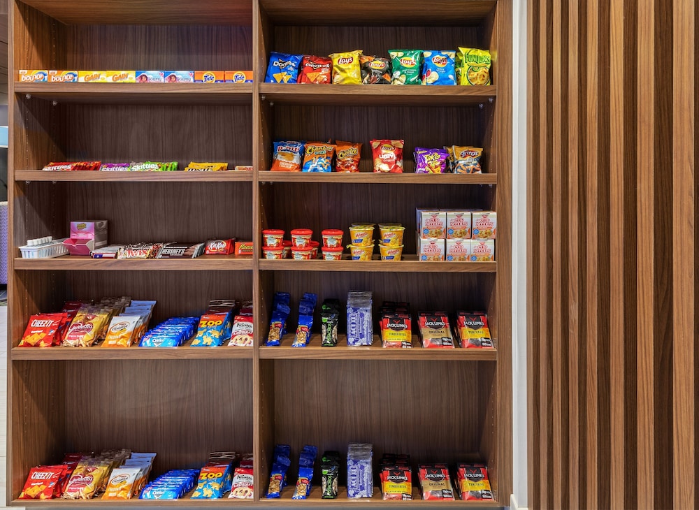 Holiday Inn Express & Suites Denton Sanger by IHG - photo 26