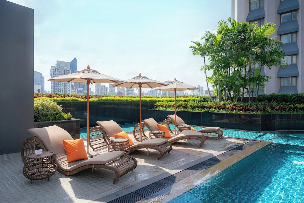 Hotel Nikko Bangkok — 5-Star Luxury Hotel in Bangkok, Thailand