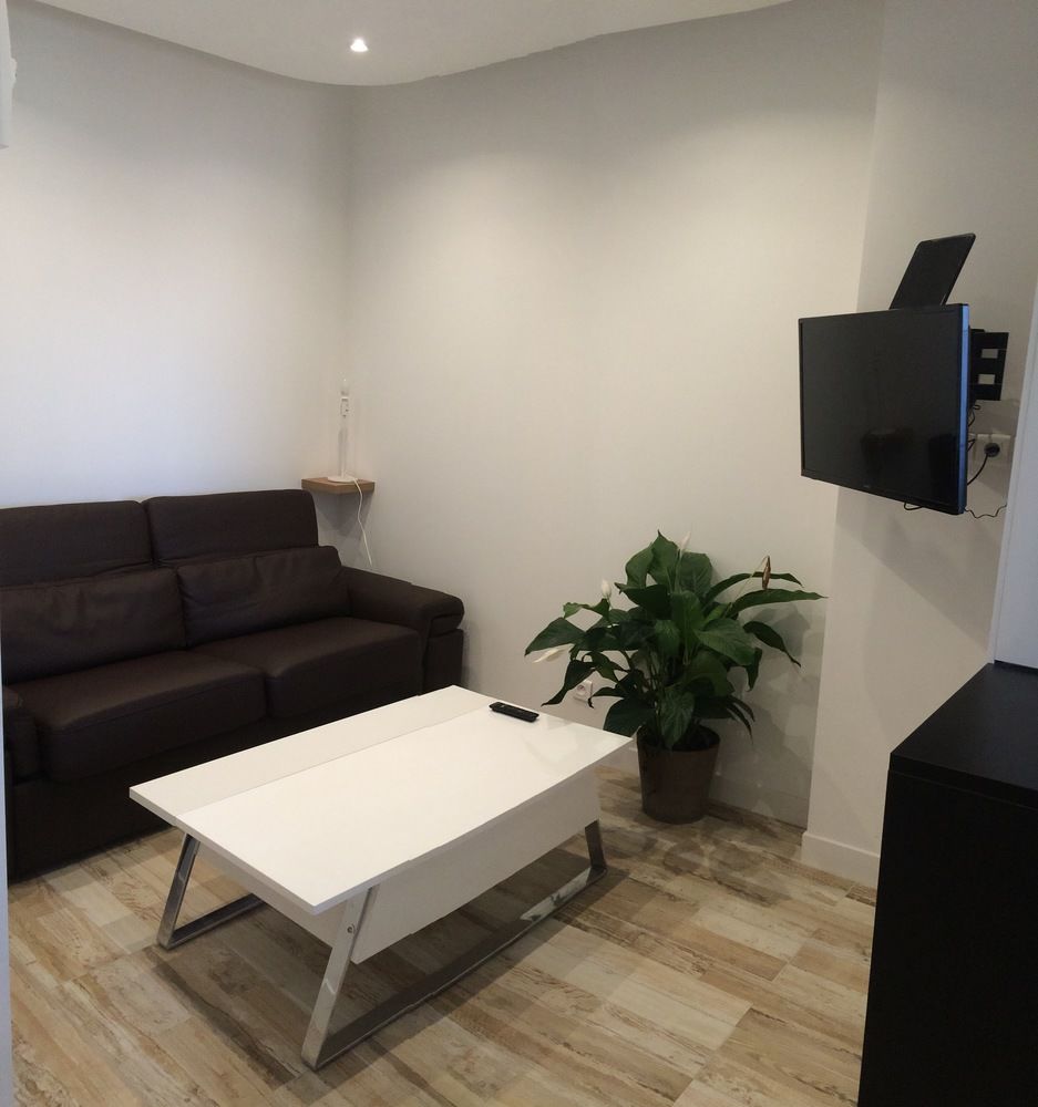 Appartements Design Marseille 19 Perrin — 4-Star Luxury Hotel in Marseille, France
