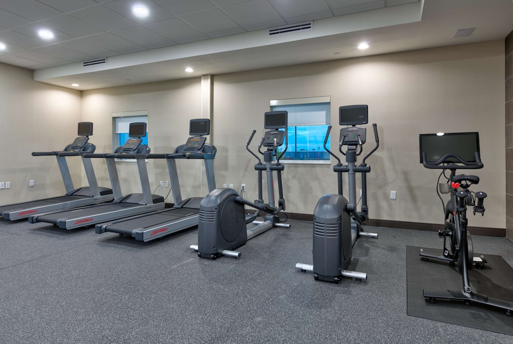Home2 Suites by Hilton El Campo - photo 22