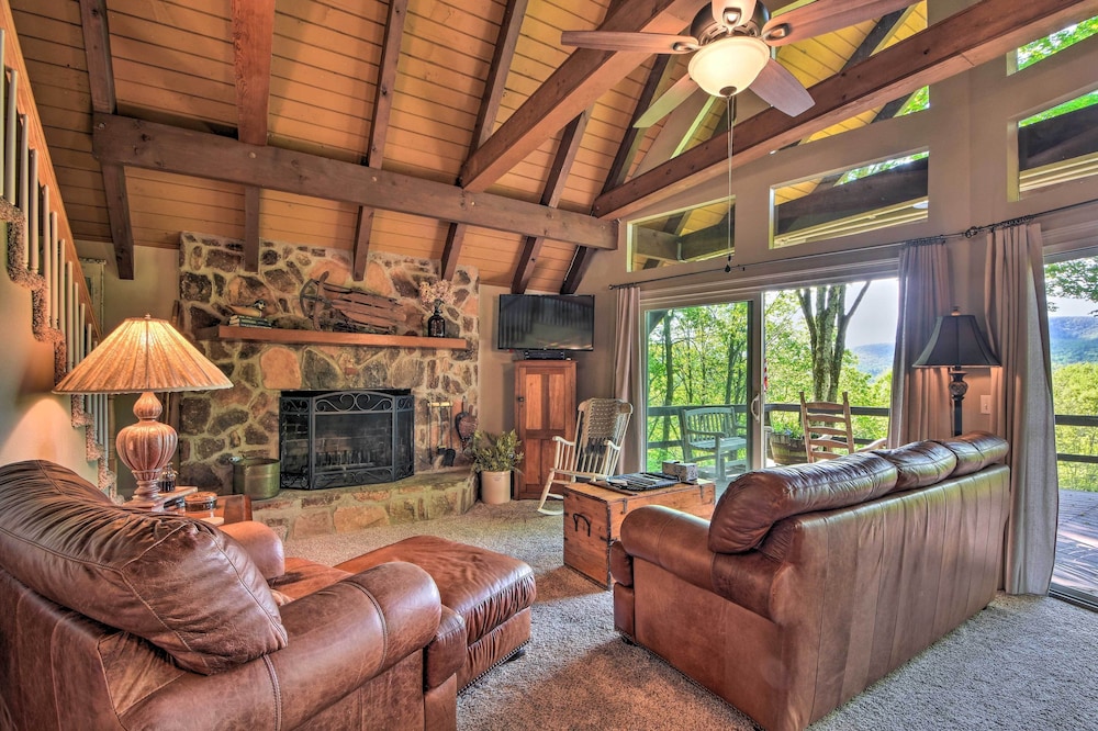 Sky Valley Home w Stunning Views 1 Mi to Resort - photo 3