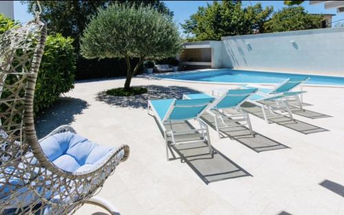 Villa F in Vrgorac Makarska — 4-Star Luxury Hotel in Vrgorac, Croatia