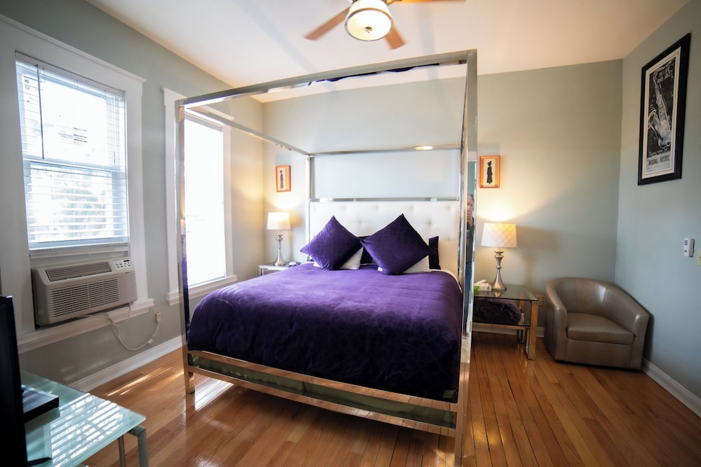 Oaak Tree Hotel - photo 160