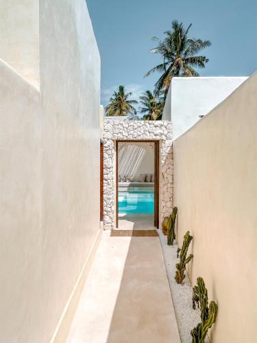 Cahaya Villas Luxury Villa With Private Pool — 4-Star Luxury Hotel in Gili Trawangan, Indonesia