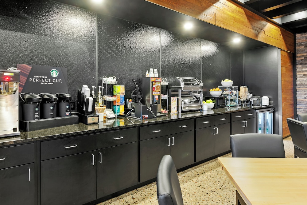 Cobblestone Hotel & Suites Wickenburg - photo 48