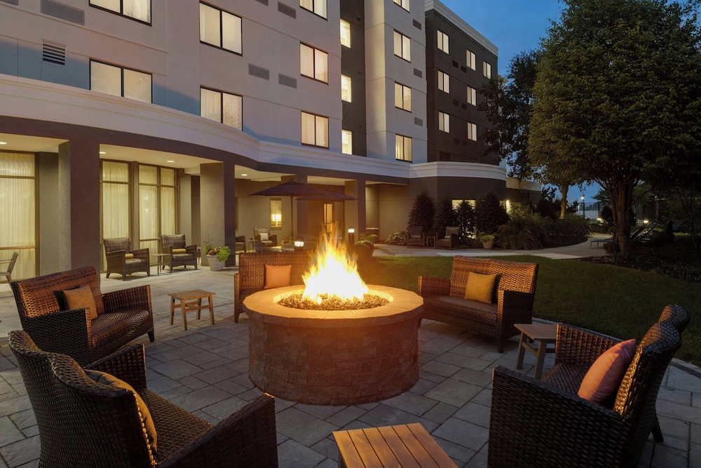 Courtyard by Marriott Lancaster - photo 29