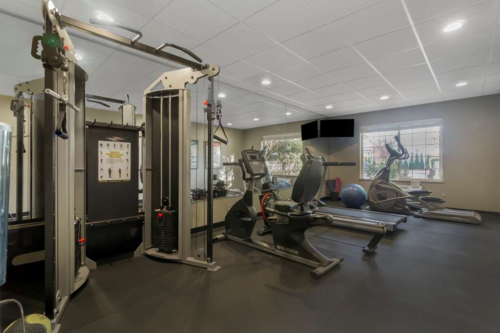 Best Western Plus Park Place Inn & Suites - photo 31