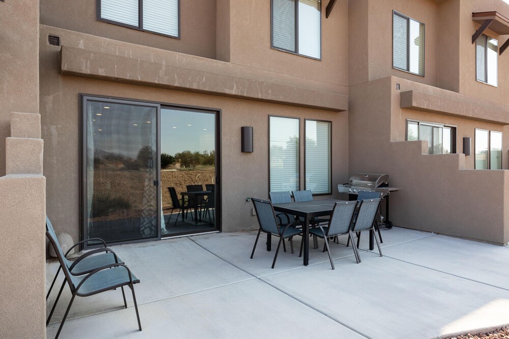 The Pickleball Palace - photo 17