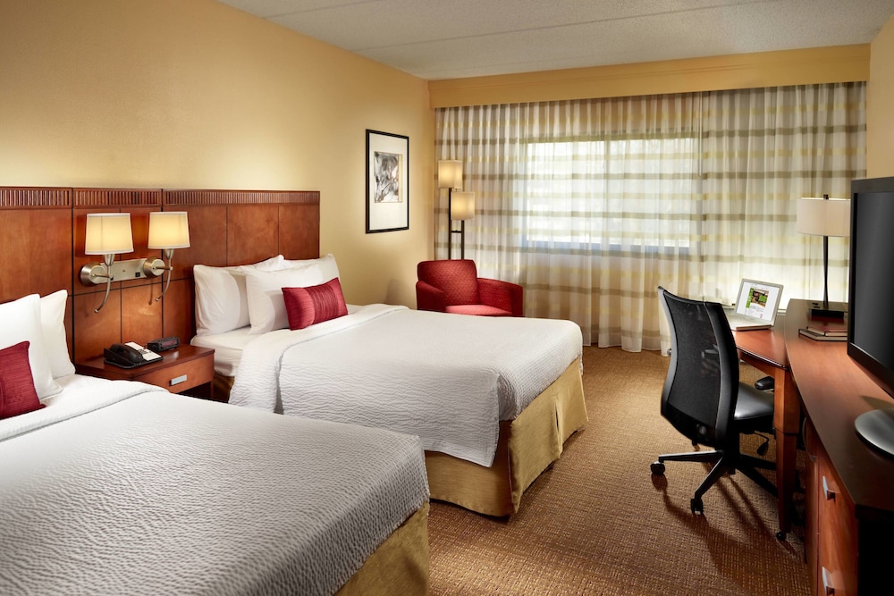 Courtyard by Marriott Atlanta Executive Park Emory - photo 4