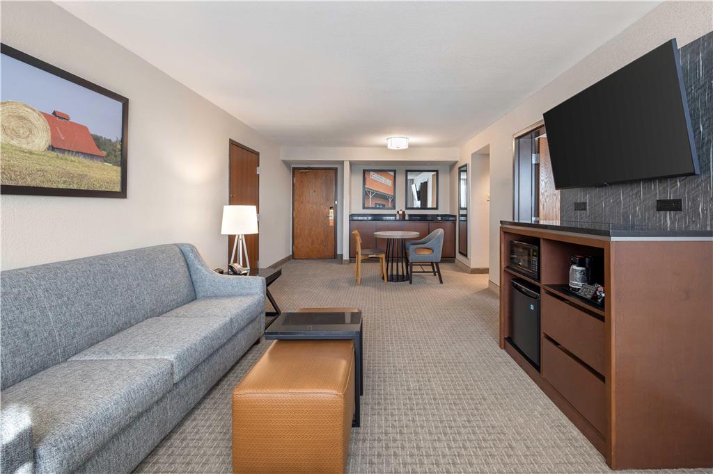 Drury Inn & Suites Paducah - photo 15