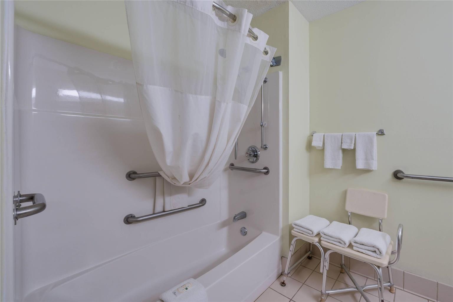 Quality Inn & Suites Sioux Falls South SD - photo 17