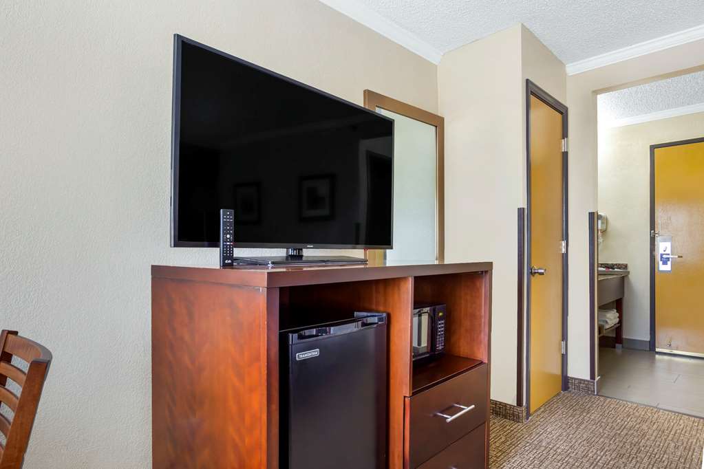 Comfort Inn Hoffman Estates Schaumburg - photo 16