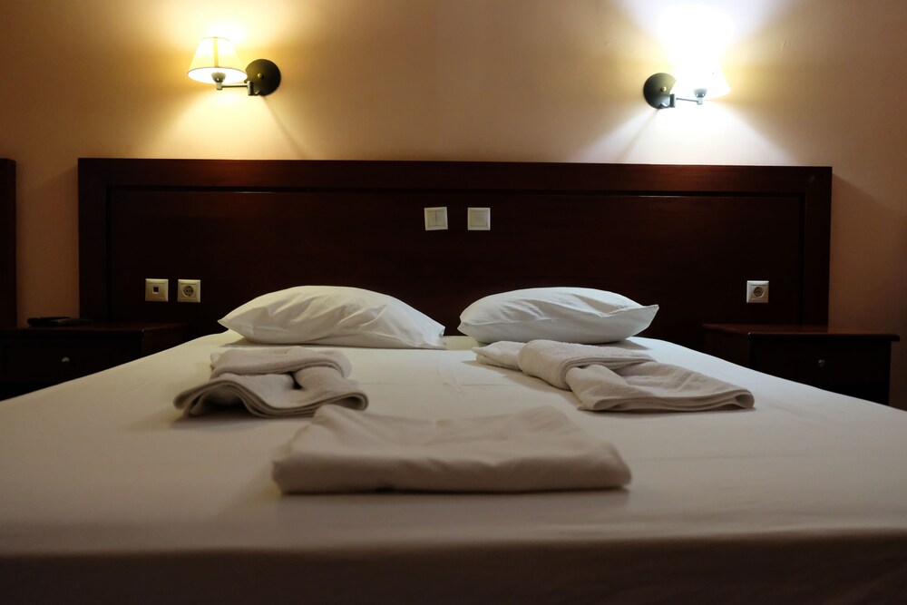 Hotel Rovies — hotel in Limni
