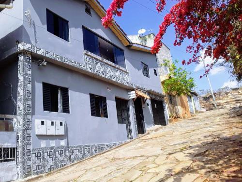 Hospedaria Oliveira Sao Thome Das Letras in Tres Coracoes, Brasil