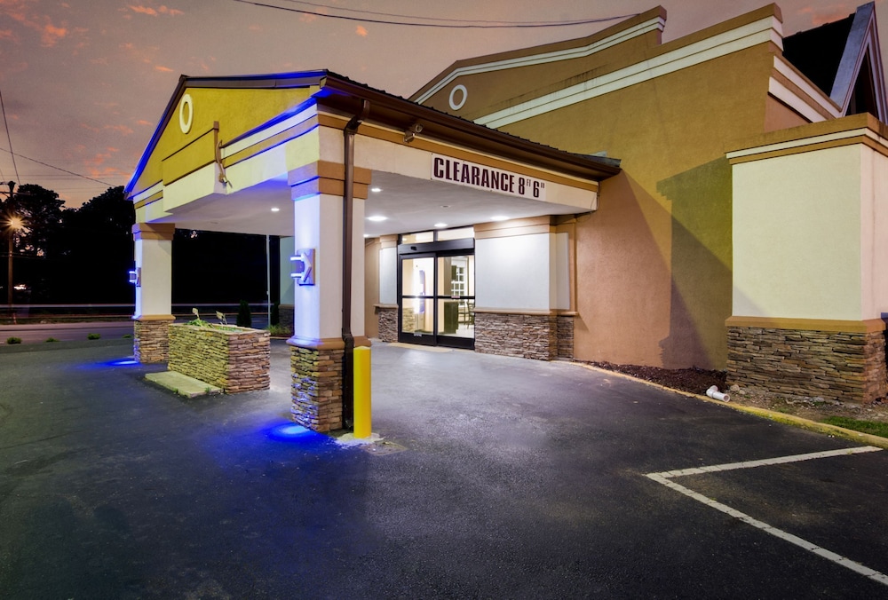 Red Roof Inn Gastonia - photo 32