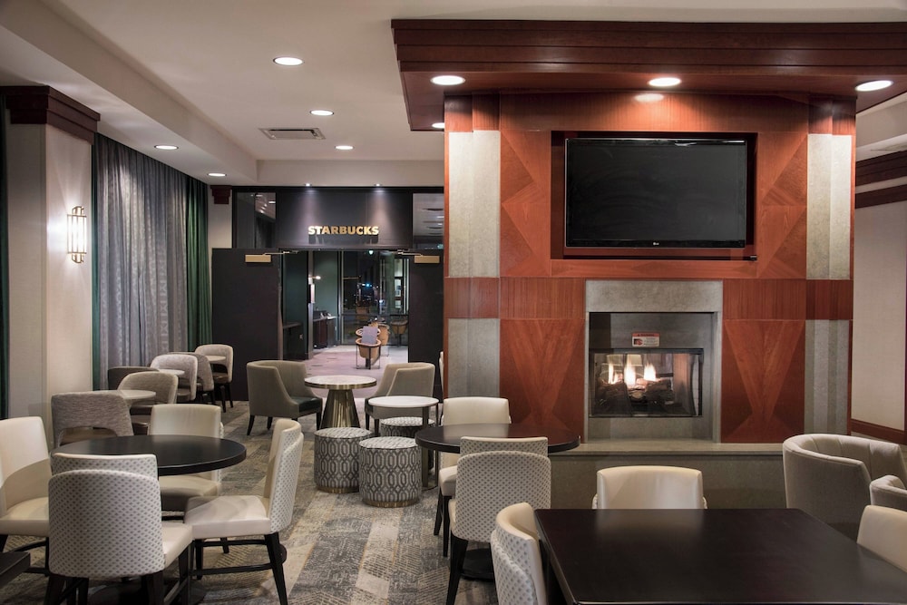 Residence Inn by Marriott Memphis Downtown - photo 22