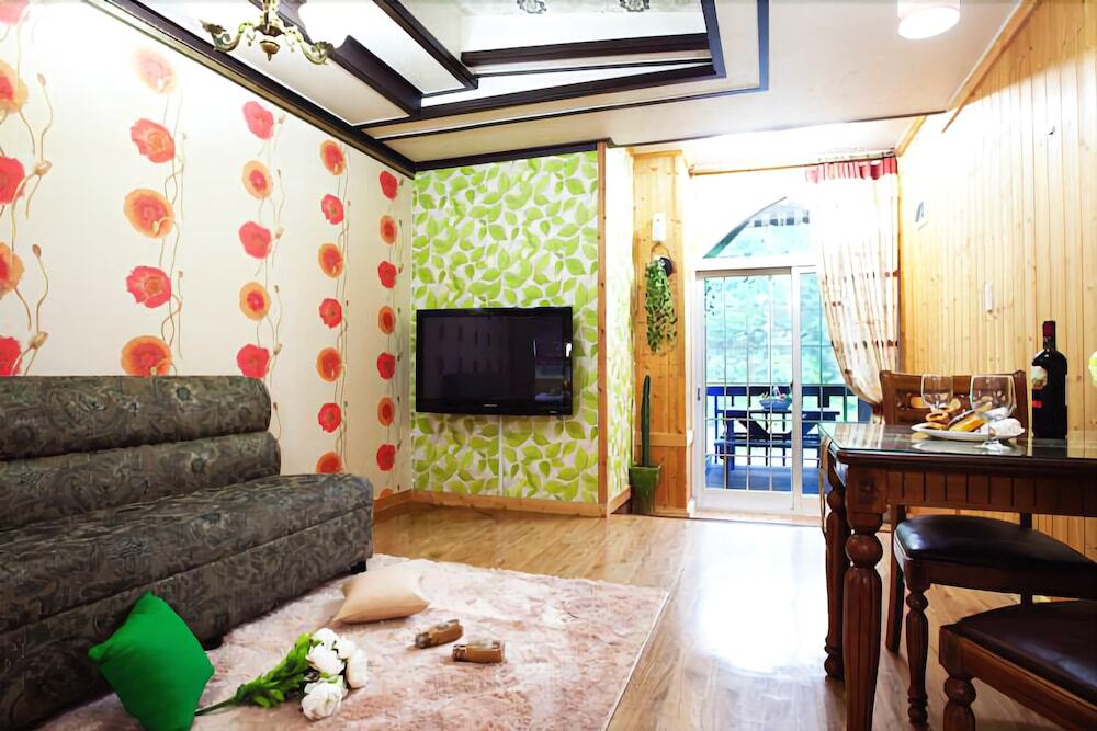 Baenae Gol Mi Ru Pension 9501935 — Yangsan