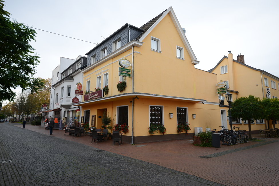 Alexander — Bonn