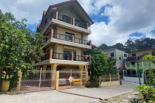 Malbros Guest House — 4-Star Luxury Hotel in Baguio, Philippines