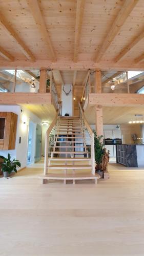 Ferienwohnung Anna Salzburg Grödig — 4-Star Luxury Hotel in Groedig, Austria