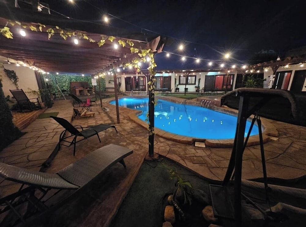 Hotel Cadillac in Ensenada, Mexico