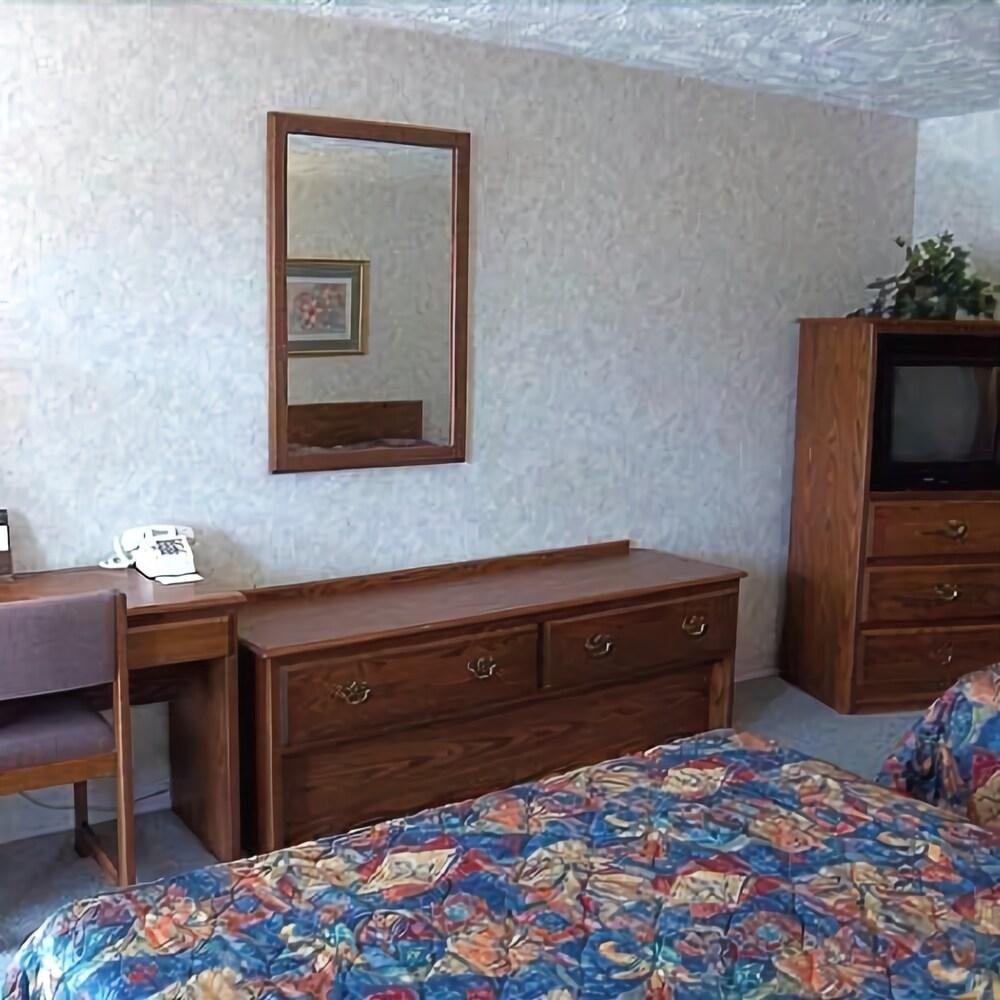 Knights Inn Cozad Lexington Area - photo 10
