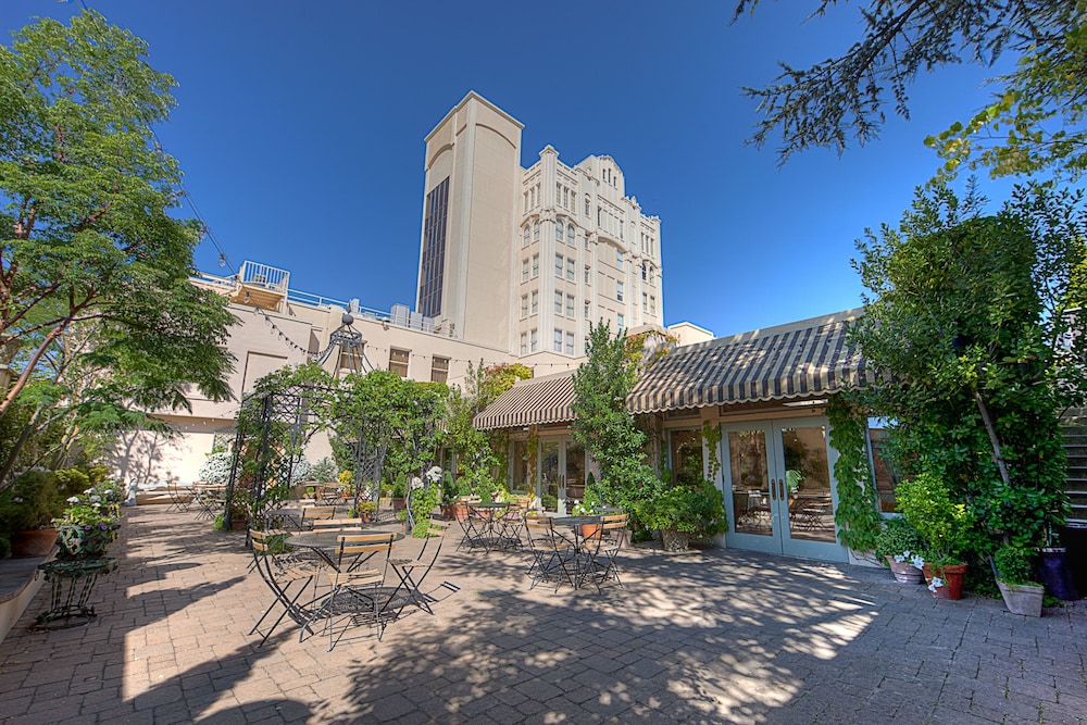Ashland Springs Hotel - photo 57