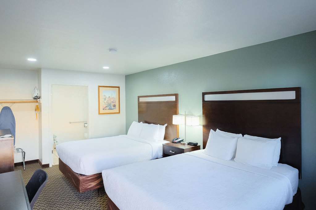 Quality Inn Holbrook near Petrified Forest - photo 7